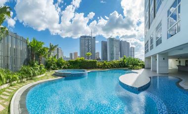 Twin Oaks Studio Premiere For Sale
