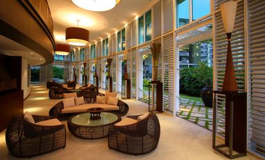 Two Serendra 1 bedroom Encino Tower 65 sqm
