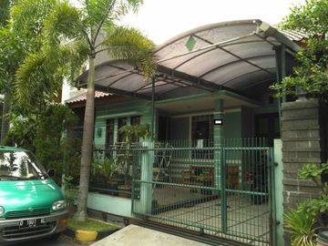 sewa rumah baru taman kopo indah 1