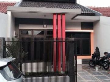 sewa rumah baru taman kopo indah 1
