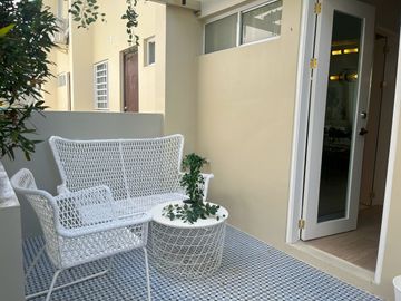 Neuville Townhomes-Astrid Regular