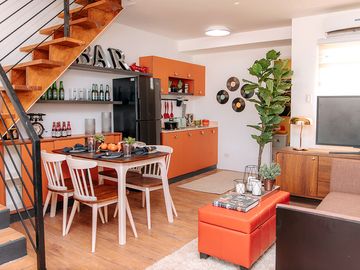 townhouse near Metro Manila