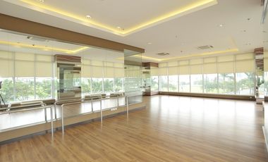 Condo For Sale in BGC near High Street Net One St Lukes