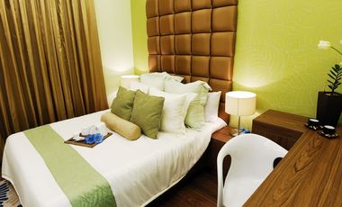 For Sale 1 Bedroom Condo in BGC, Near SM Aura, Market! Market!, Uptown Mall & Bonifacio High Street