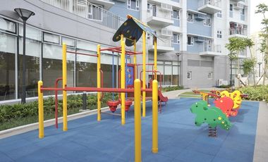 Condo For Sale in BGC near High Street Net One St Lukes