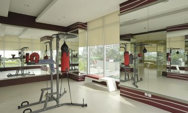 Condo For Sale in BGC near High Street Net One St Lukes