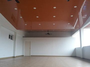 For Rent:Studio Condominium Semi Furnished and Allowed Pet in Talamban