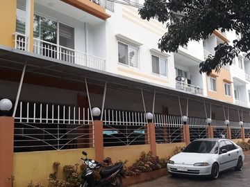 For Rent:Studio Condominium Semi Furnished and Allowed Pet in Talamban