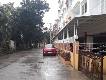 For Rent:Studio Condominium Semi Furnished and Allowed Pet in Talamban