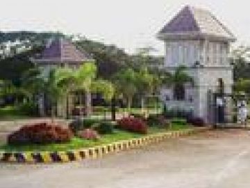 Single Attached Residential House for Sale in Colinas Verdes near SM Tungko and MRT Station