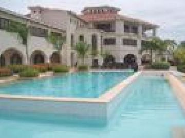 Single Attached Residential House for Sale in Colinas Verdes near SM Tungko and MRT Station