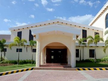 Single Attached Residential House for Sale in Colinas Verdes near SM Tungko and MRT Station