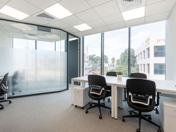 Oficina de espacio abierto en Lima, Oficinas Boutique