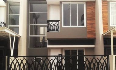 TURUN HARGA JUAL CEPAT RUMAH MODERN MINIMALIS VILLA MELATI MAS TANGERANG SELATAN
