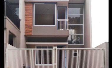TURUN HARGA JUAL CEPAT RUMAH MODERN MINIMALIS VILLA MELATI MAS TANGERANG SELATAN