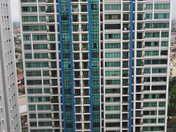 spesialis apartement hamptons park 4 bedroom