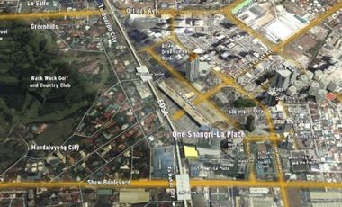 Semi-Furnished 1BR with Balcony and  Parking Slot for Sale at One Shangri-La Place, Ortigas