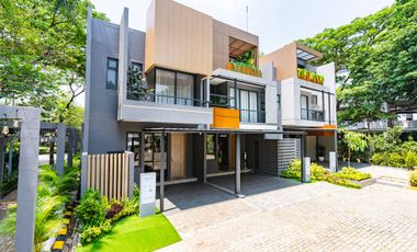 RUMAH MEWAH 2 LANTAI BSD CITY, LOKASI SUPER STRATEGIS!