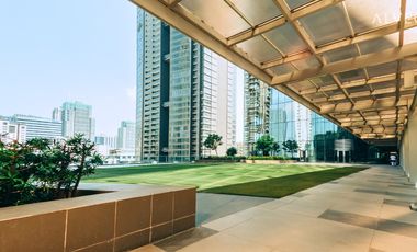 738 sqm High street South Corporate Plaza