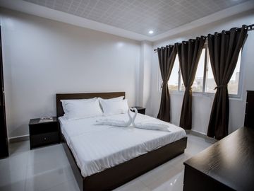 For Rent: 178 sqm, 3 Bedroom Unit at Tancor Residential Suites 1, Cebu City