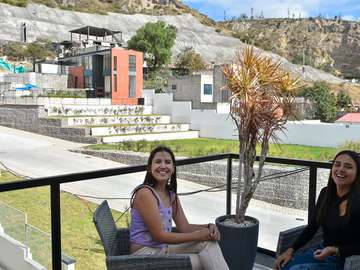 Venta de Casas Katara - Sector Pomasqui Avenida Simon Bolivar y Marietta de Veintimilla