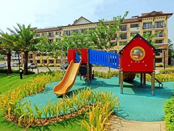 For Sale Beautiful 2 Bedroom unit with balcony in One Oasis, Cebu