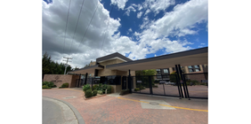SENIOR SUITES GUAYMARAL
