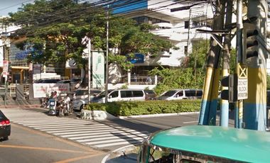 Alabang Hills Well Maintained House With Swimming Pool
