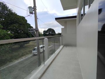 Metrogate Silang Estate