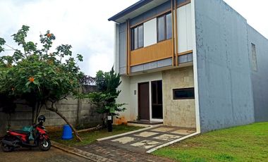 DIJUAL RUMAH KIREINA PARK BSD CITY