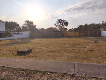 Terreno en Paraíso Country Club Morelos
