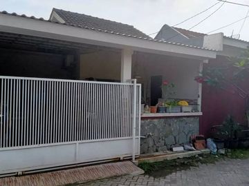 Ruko Wiyung Surabaya