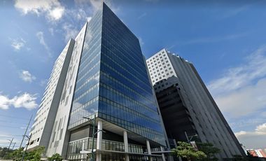 Ground floor for Rent along Lawton Ave. Mckinley West Taguig