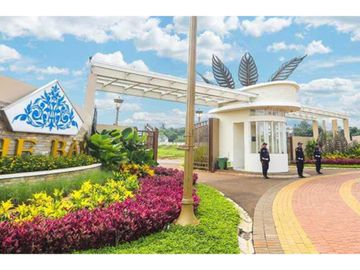 di jual murah Paradise resort ciputat cluster the bay 4kamar