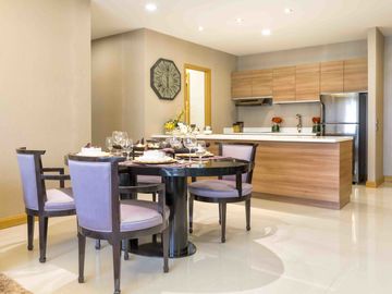 108 sqm - 2 bedrooms Royalton Capitol Commons