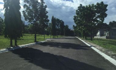 430 sq m Prime Corner Vacant Lot for Sale at Tivoli Royale Subdivision